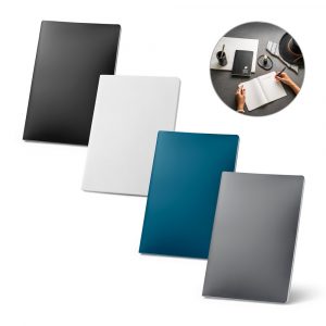 QUEIROS. Poznámkový blok formátu A5 s vodeodolným obalom